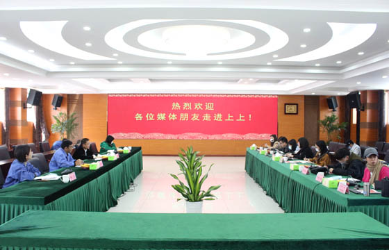 捕获新亮点，，，，，，，聚焦新基建——多家媒体走进凯时电缆